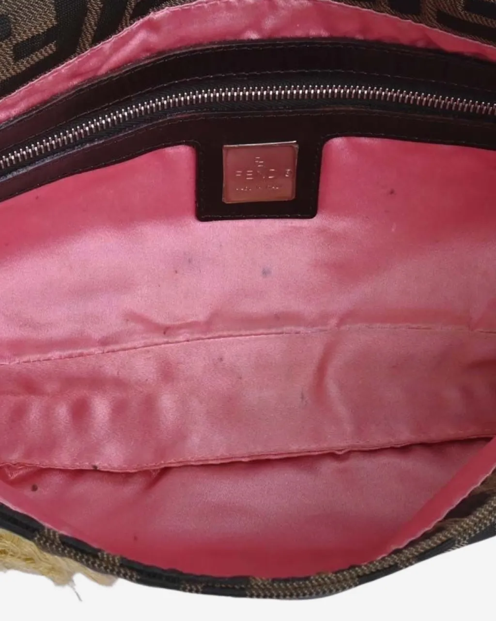 Bolsa Fendi Baguette Zucca Bordada