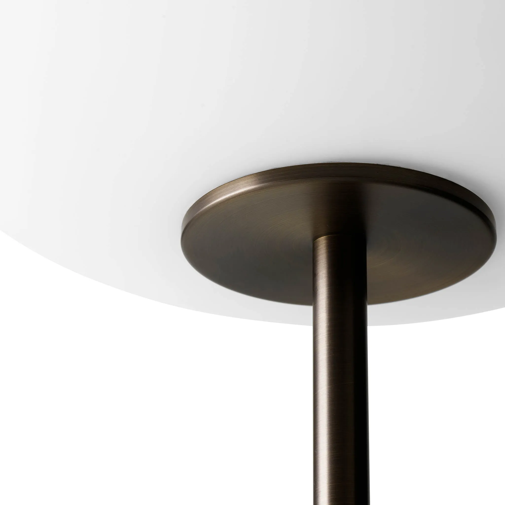 JWDA floor | carrara marble and bronzed brass