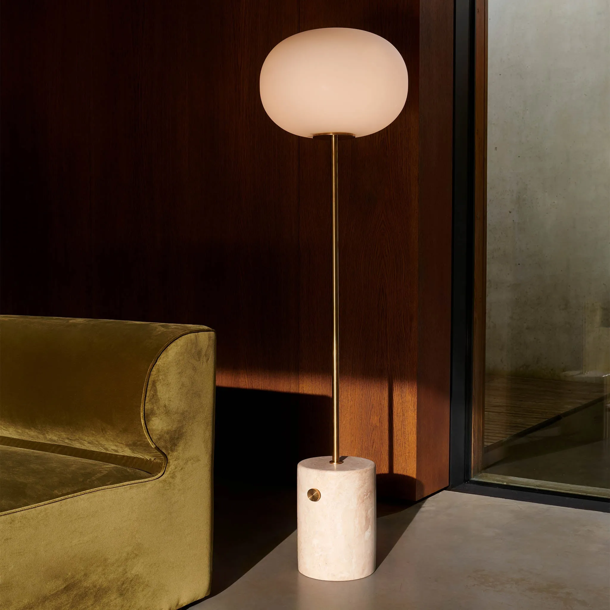 JWDA floor | carrara marble and bronzed brass