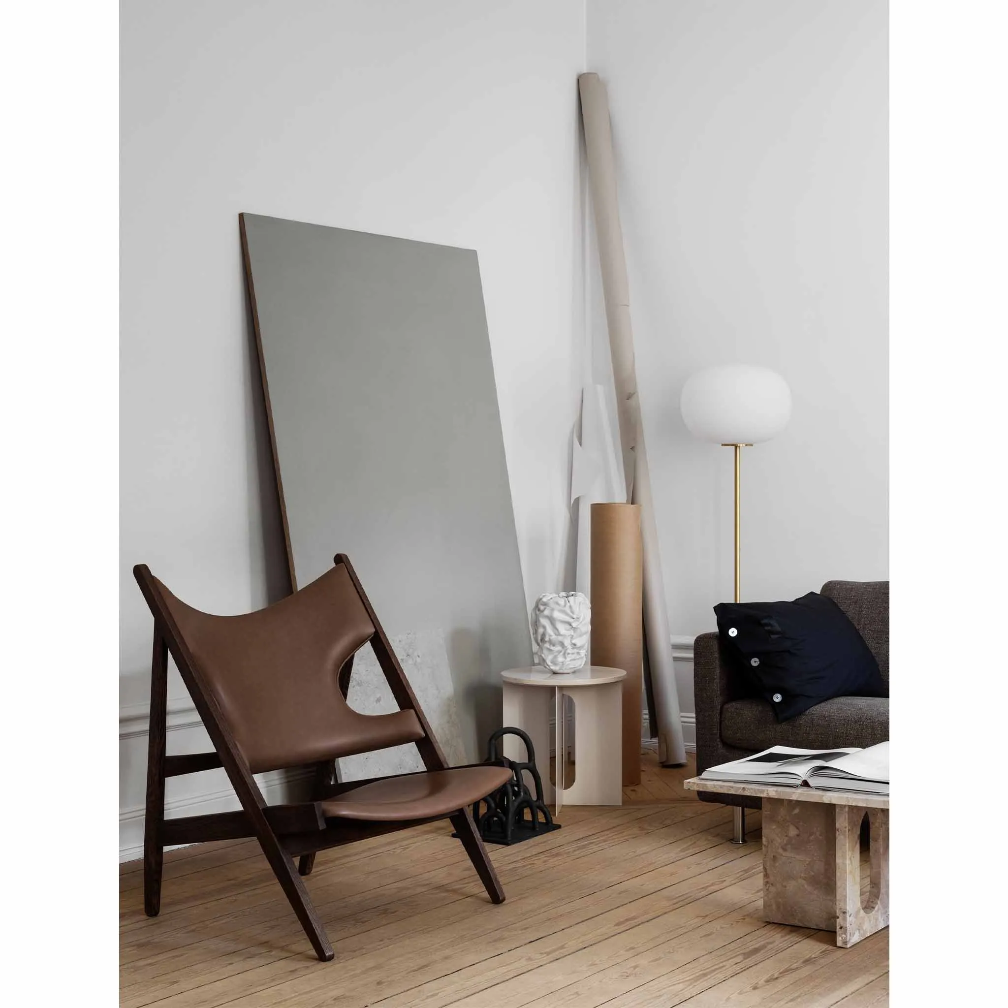JWDA floor | carrara marble and bronzed brass